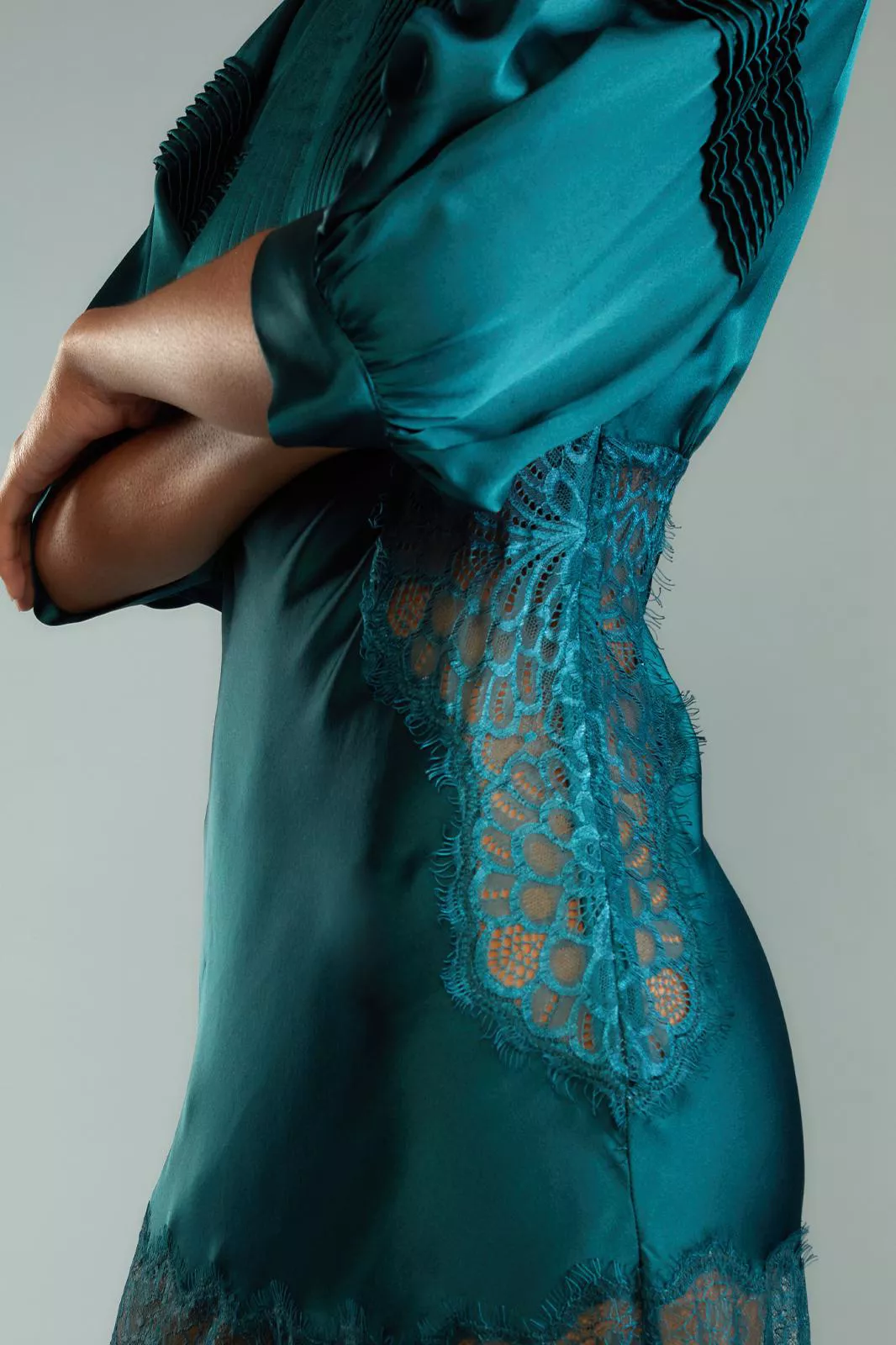 Lure Lace Dress by Cynthia Rowley at THE MILE Lure Lace Dress by Cynthia Rowley at THE MILE