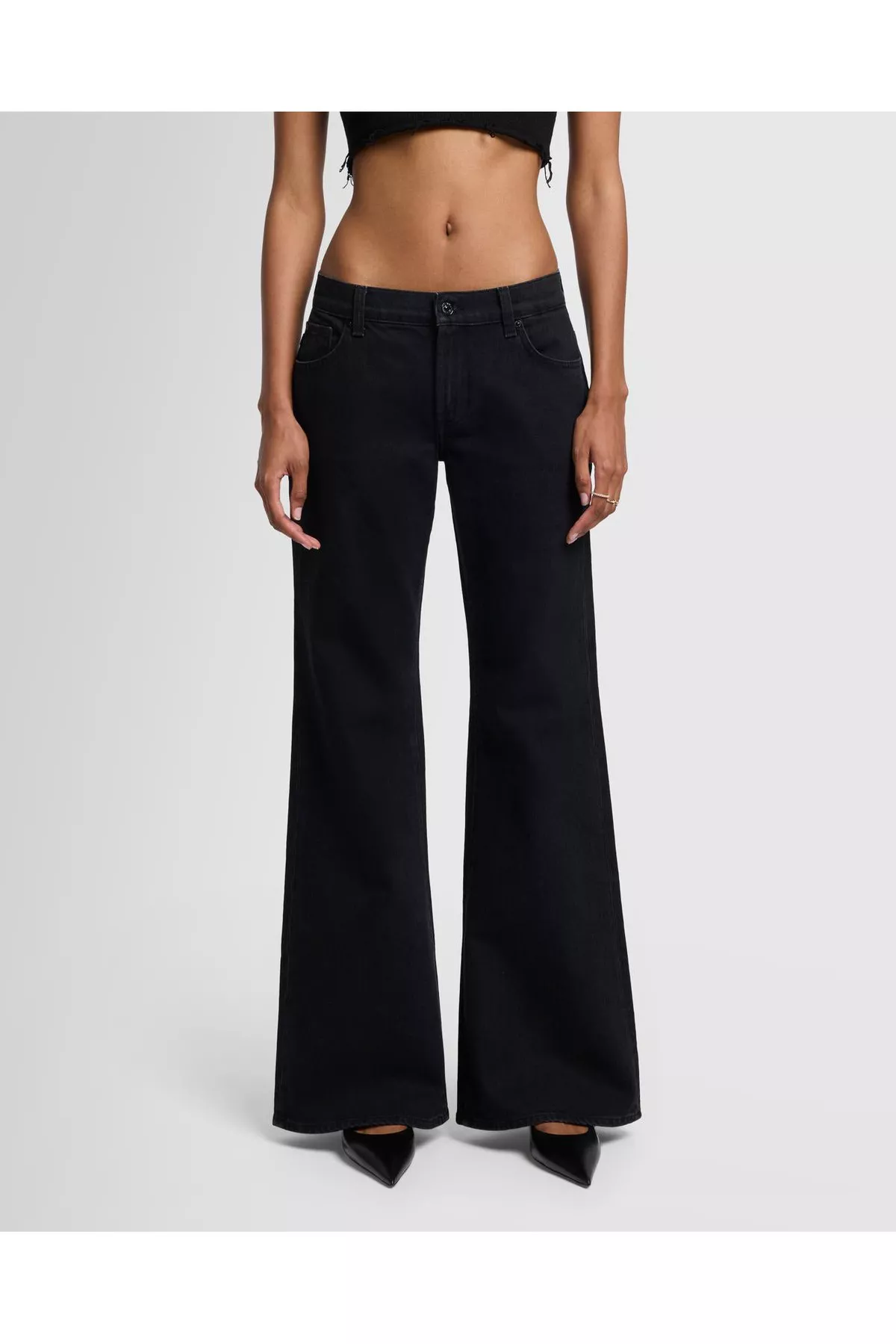 Mankind Spencer Flare In Rinsed Black by 7 For All Mankind