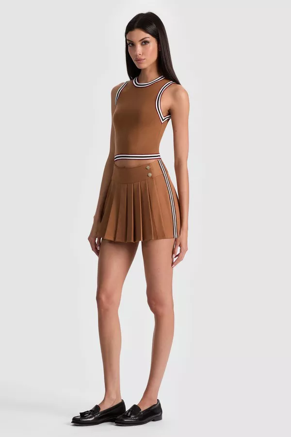 リストストリアノアショート Noah Skort With Side Stripe by alice + olivia at THE MILE