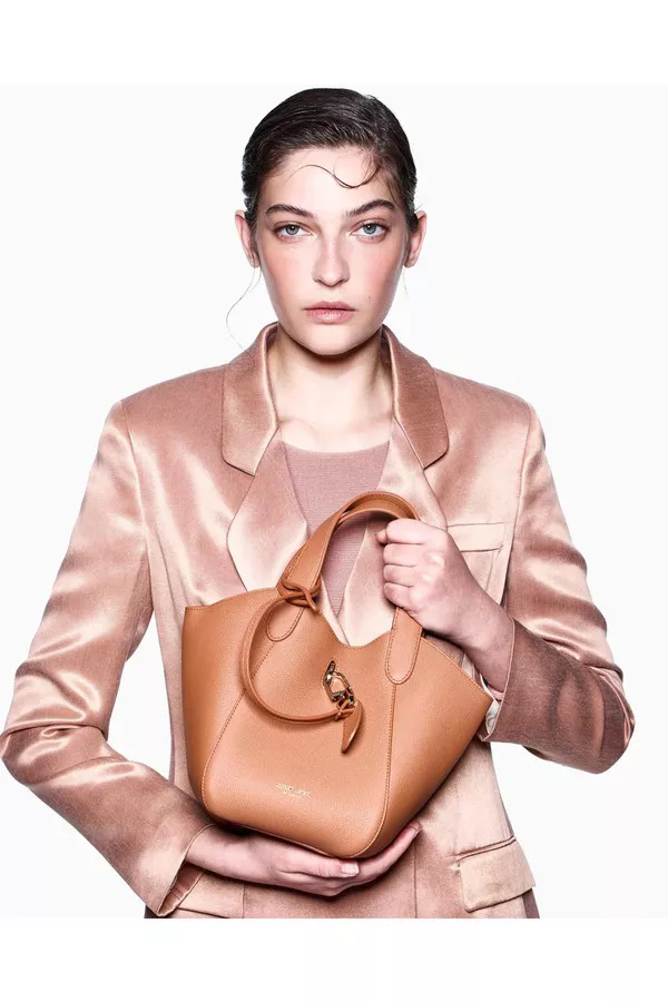 ジョルジオアルマーニ　バッグ Small Pebbled Leather Handbag by Giorgio Armani at THE MILE