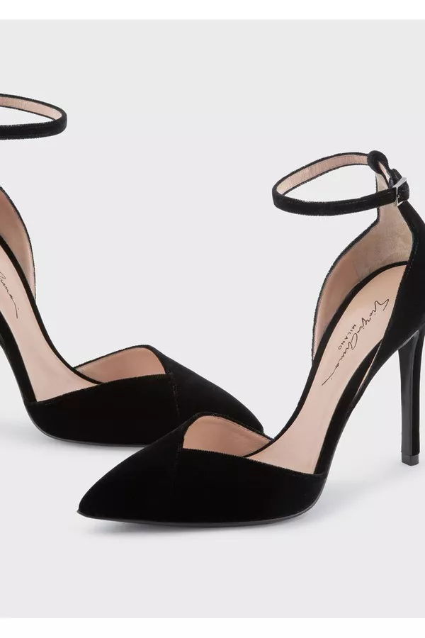 Giorgio Armani X 10 Corso Como Velvet Court Shoes by Giorgio