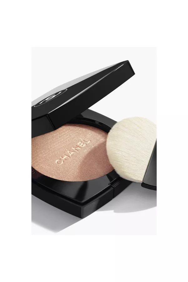 chanel poudre lumiere warm gold