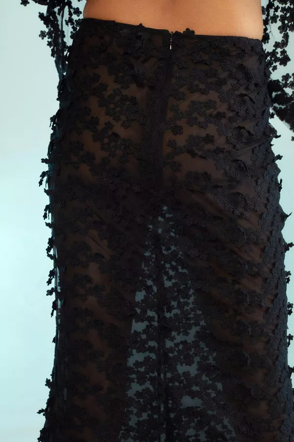 3D Embroidered Tulle Skirt by Cynthia Rowley at THE MILE