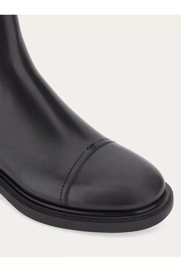 【関税込み】Ferragamo ブラック ハイ ナッパ ストレッチ ブーツ Ferragamo☆関税込 メンズローファー FRONT 4 NERO 0713330