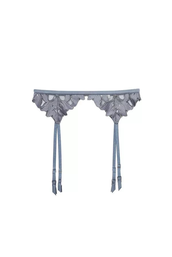 【関税込み】Fleur du Mal ブルー Lily ガーターベルト Fleur Du Mal Lily ガーターベルト | ブラック | FARFETCH JP