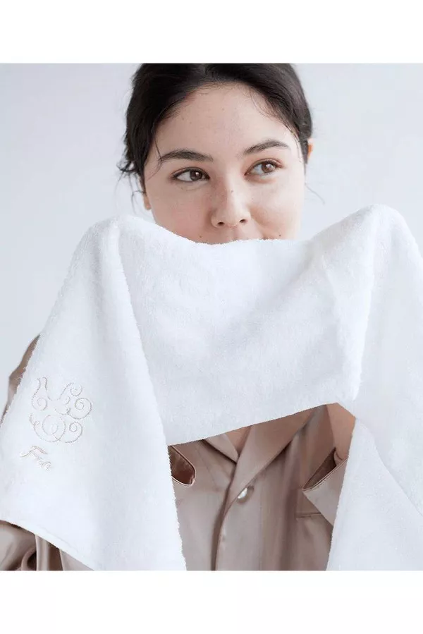 1 Face Towel 1 Hand Towel Gift Set by Foo Tokyo at THE MILE