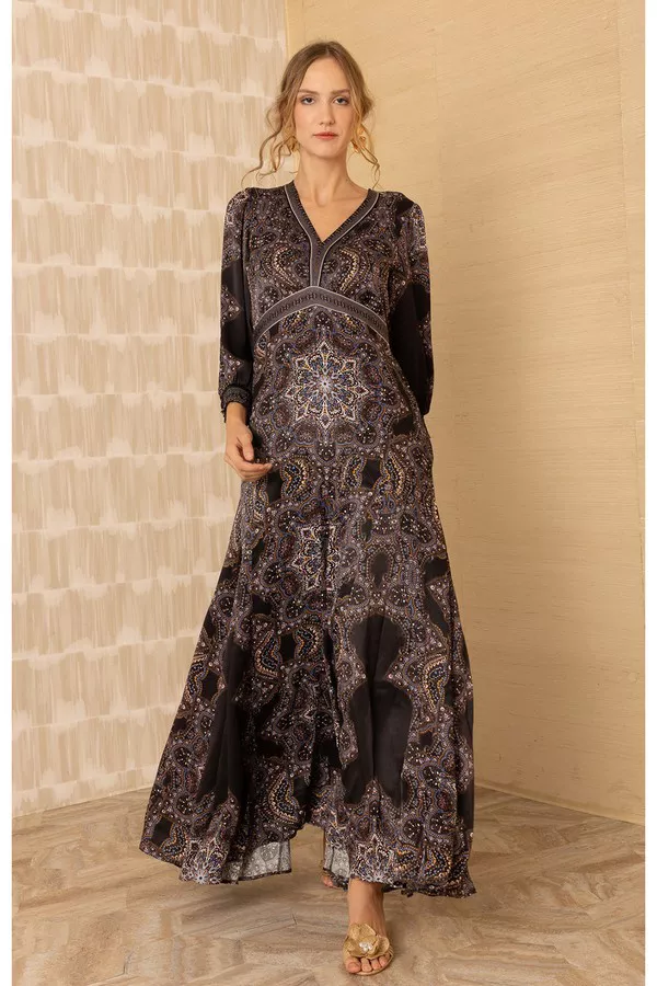Belen Satin Maxi Dress Black / M