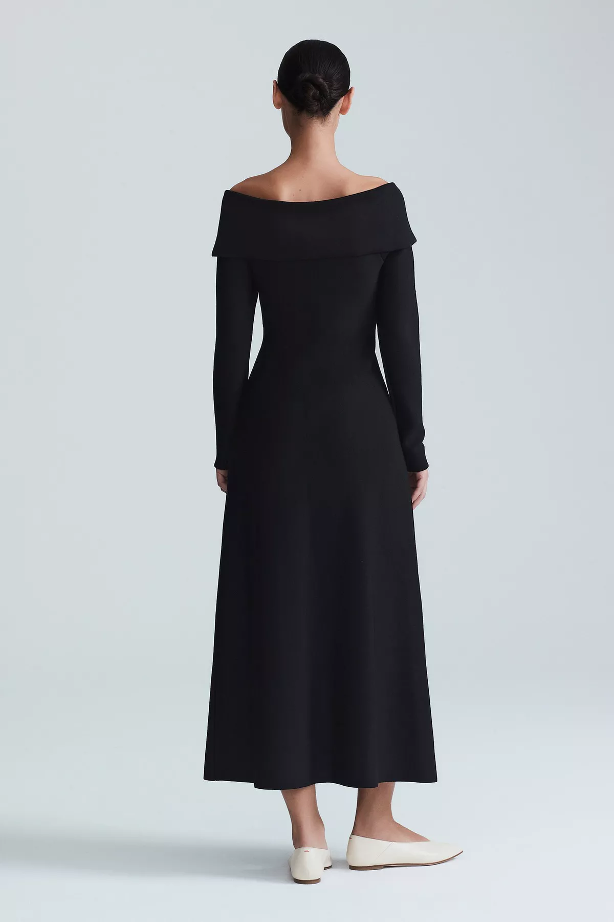 off the shoulder trumpet dress 242E3143 Slate Gold Jacquard Off-Shoulder Trumpet Dress
