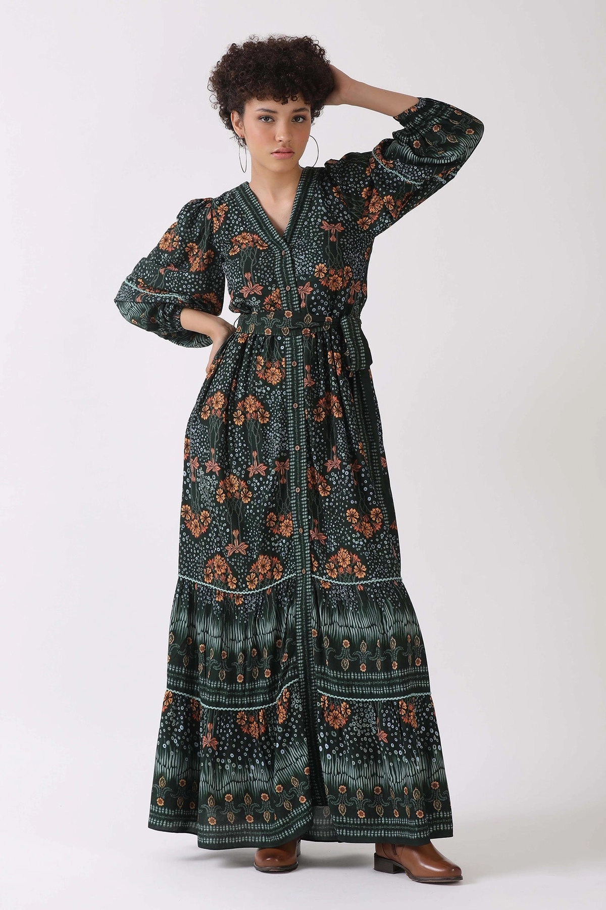 black halter neck maxi dress Costa Brava. Halterneck Maxi Dress – ELF