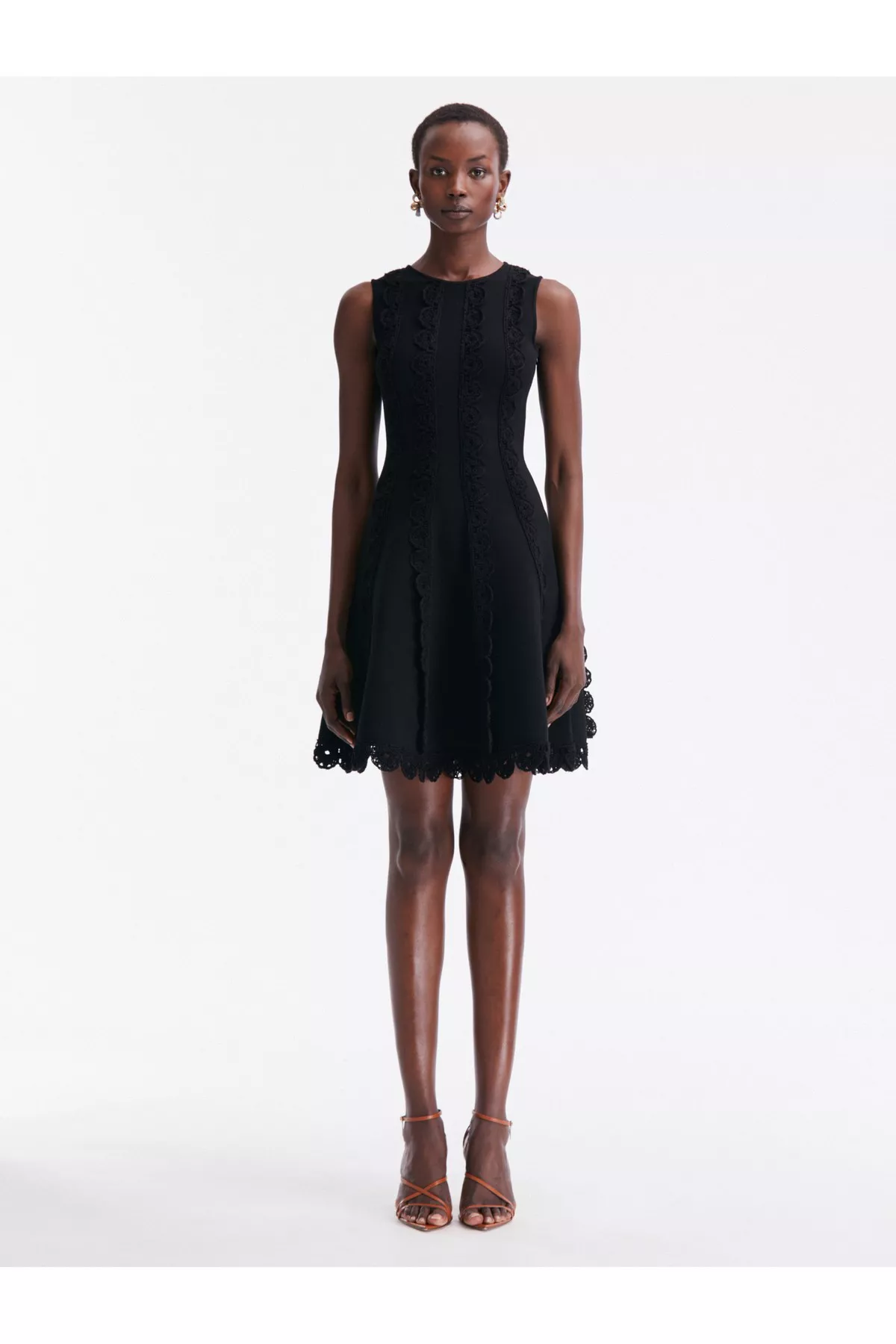 green emerald velvet dress Sleeveless Fit And Flare Designer Dress | Oscar de la Renta