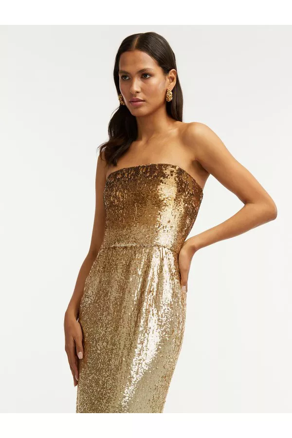 Strapless Sequin Degrade Column Gown by Oscar de la Renta at THE MILE