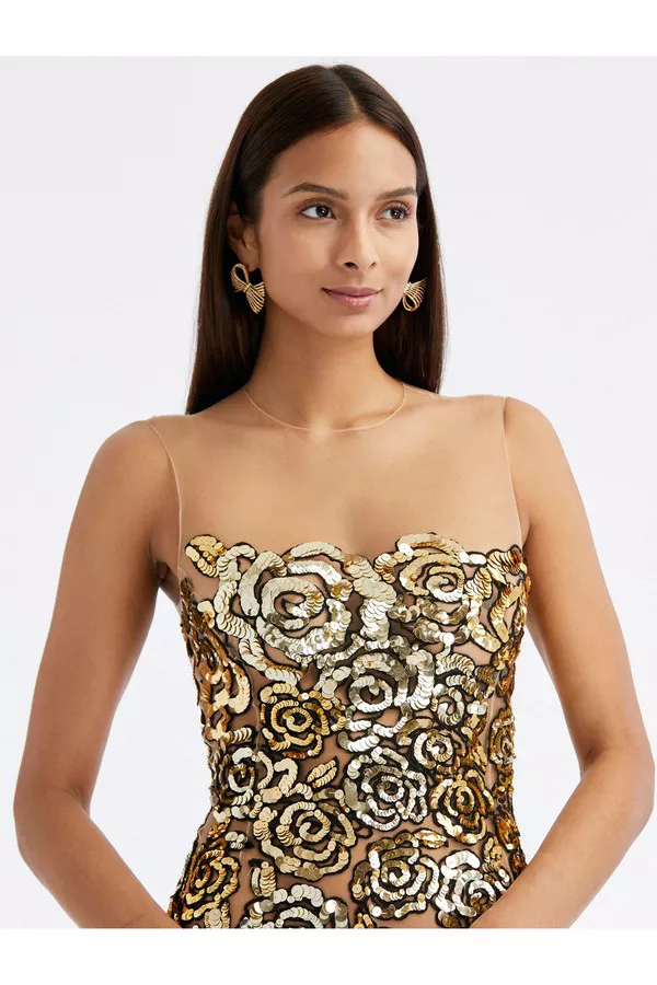 Rosette Sequin Embroidered Gown by Oscar de la Renta at THE MILE