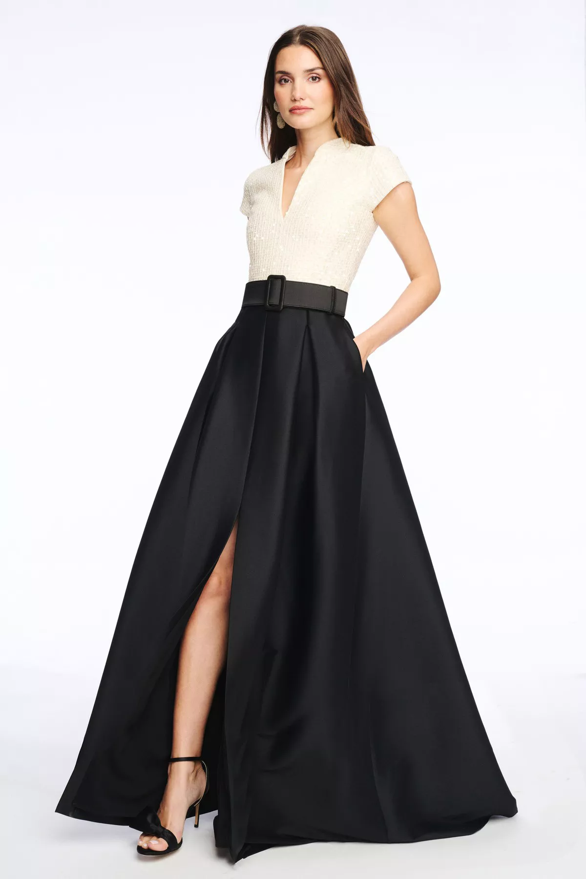 むーんfrankygrowBEAR CUT JQ GOWN BLACK Sid Neigum Side Cutout Off Shoulder Dress in Black | FWRD
