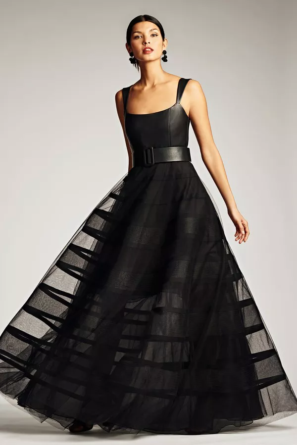sachin and babi black dress Women Size 4 Sachin + Babi Black Floral Pre-owned Dress