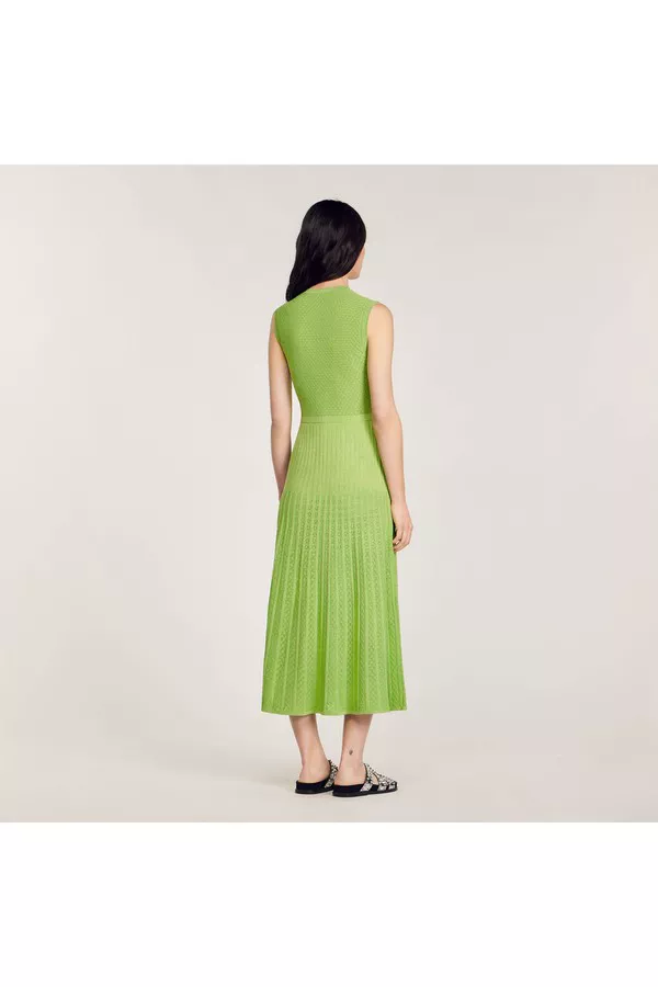 Sandro - ❤️Sandro22 新作新品　グリーン　ニット　ベスト　上品 ❤️Sandro22 新作新品 グリーン ニット ベスト 上品