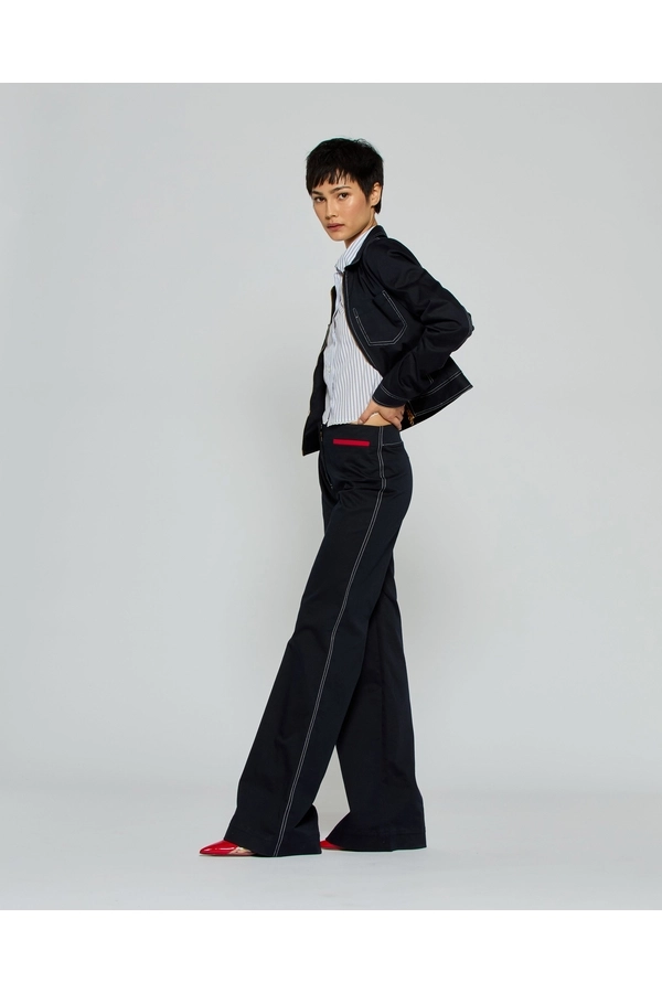 パンツ Serena Bute Flare Trouser With Contrast Pockets Flare Trouser with Contrast Pockets - Dark Navy by SERENA