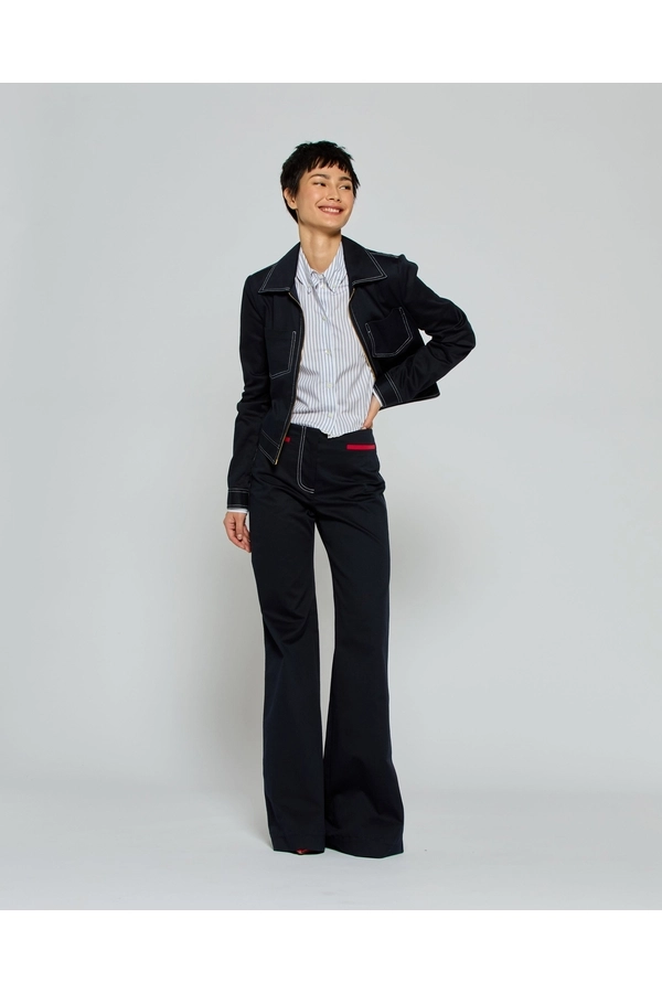 パンツ Serena Bute Flare Trouser With Contrast Pockets Flare Trouser with Contrast Pockets - Dark Navy by SERENA