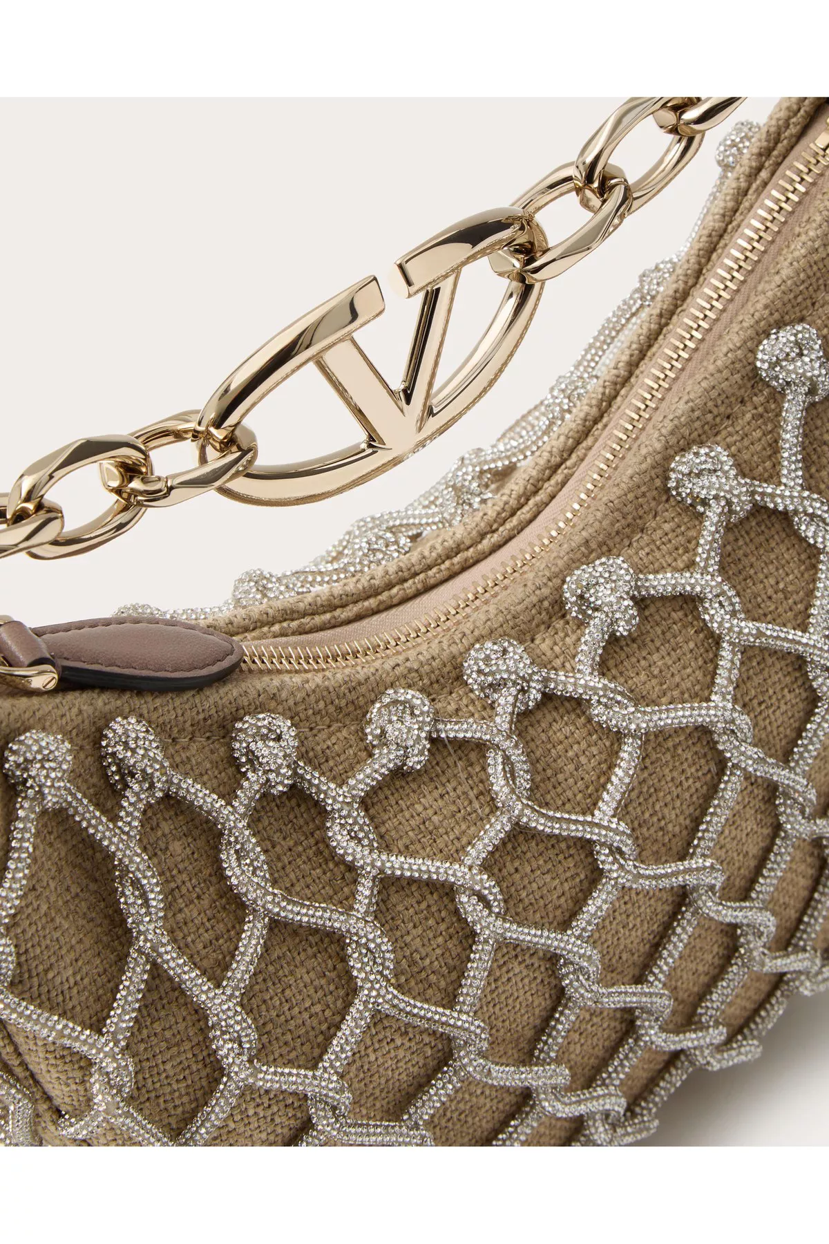 ☆ ☆ Here is the ivory micro mono chain hobo bag Small Chain Hobo Bag - J.W. Anderson - Off-White - Leather