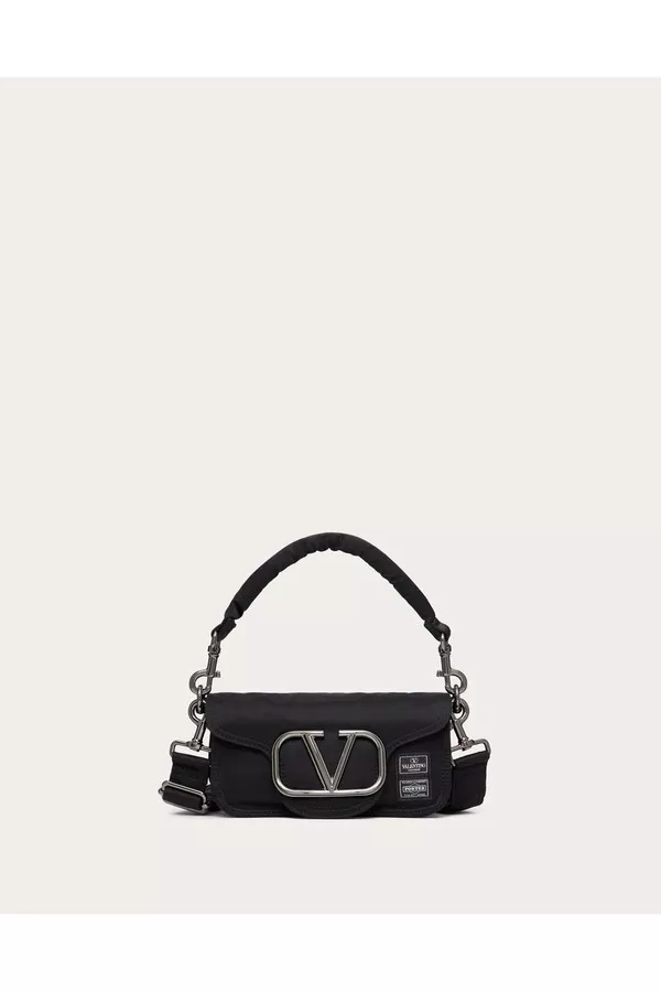 Valentino Garavani And Porter Locò (S) by Valentino Garavani at