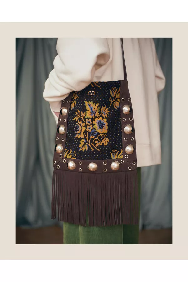 ショルダーバッグ VALENTINO BROWN LEATHER NELLCOTE SHOULDER BAG Valentino Garavani: Brown & Tan Nellcôte Shoulder Bag
