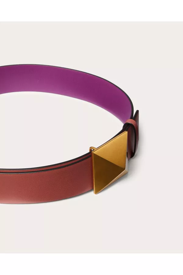 VALENTINOのベルト♪★ ONE STUD★ 高さ40ｍｍ【リバーシブル】 Reversible One Stud Belt In Glossy Calfskin 40 Mm by